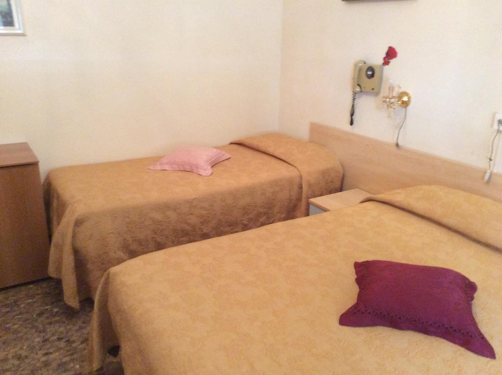 B&B Solana Noli Kültér fotó